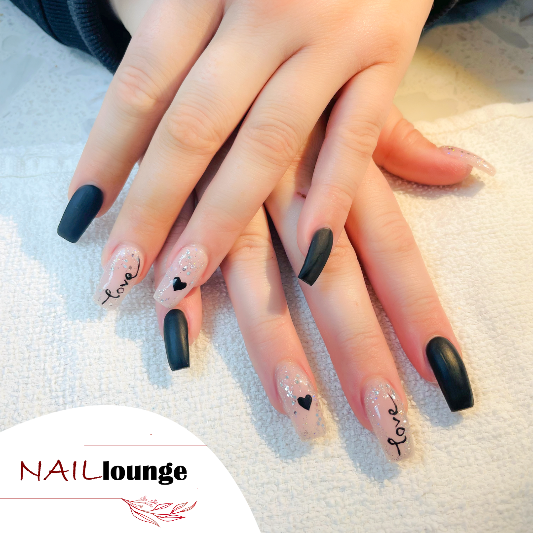 Nail Lounge